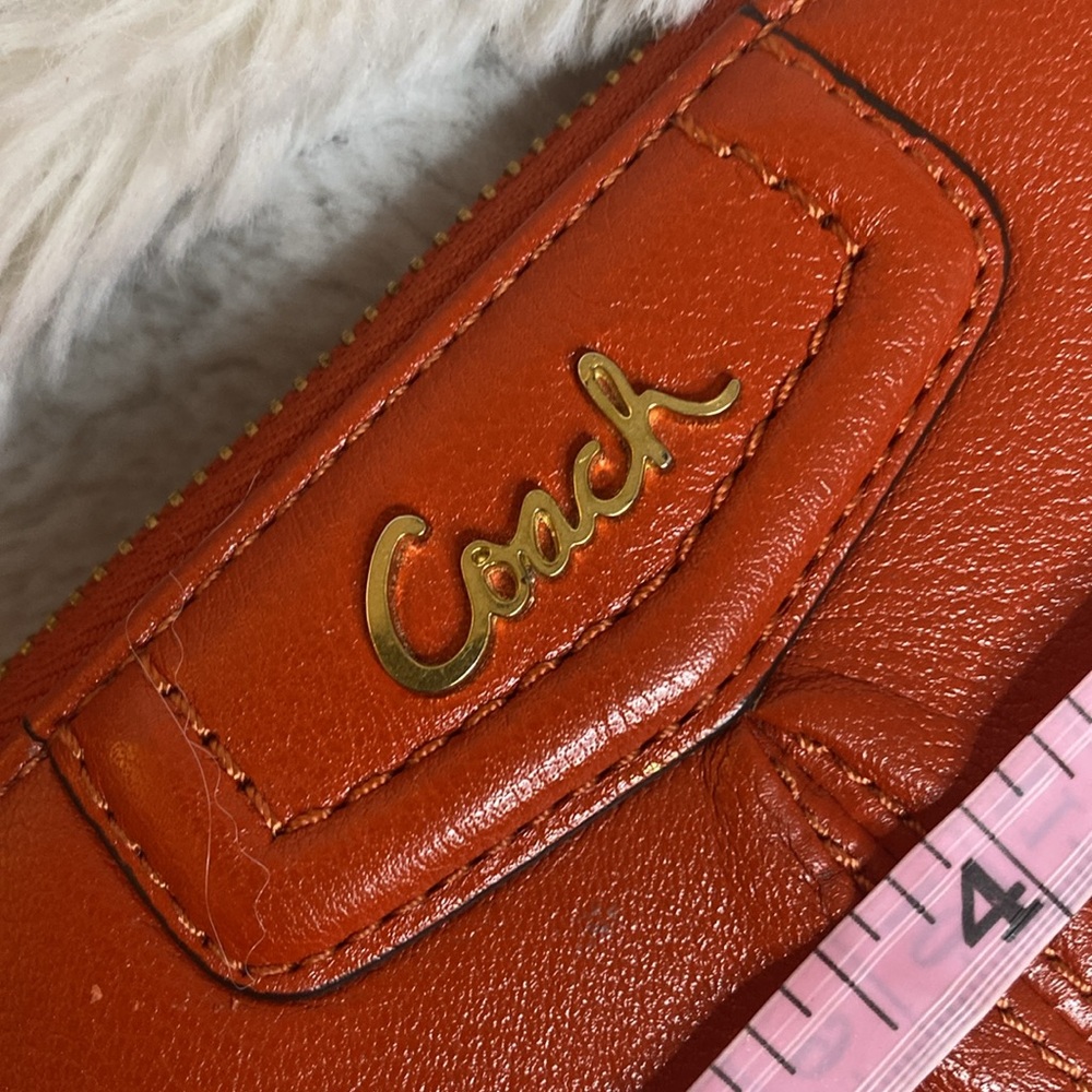 COACH ASHLEY LEATHER ZIP AROUND WALLET - Picture 2 of 12
